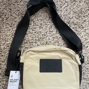 ALOHA Collection Splash-Proof Crossbody bag